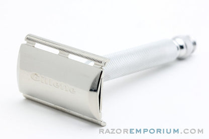 1966 Gillette Ball End Tech Razor in Red Box
