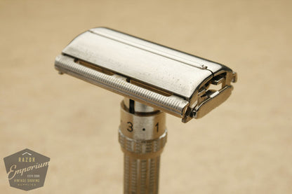 Gillette 1966 Slim Adjustable Safety Razor L2