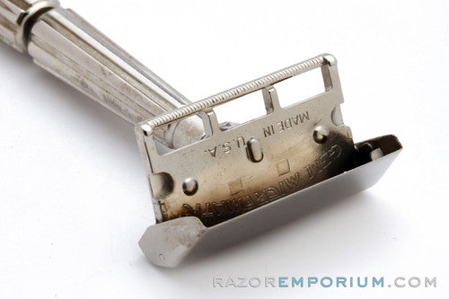 1930's Gem Micromatic Bullet Tip Single Edge Safety Razor | Factory Nickel Revamp