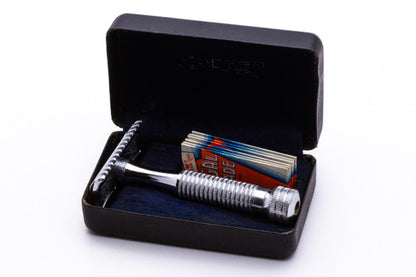 1930's Segal Unitary One Piece TTO Razor with Box