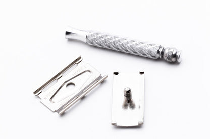 1971 Gillette Aluminum Spiral Handle Tech Safety Razor R1