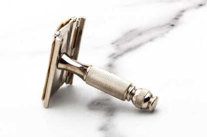 1966 L1 Gillette Travel Ball End Tech 3 Piece DE Razor Zip Kit Set | Original Condition