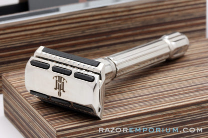 Raw Shaving RS-18 Clear Cut Stainless Steel Safety Razor with Lubricating Strips