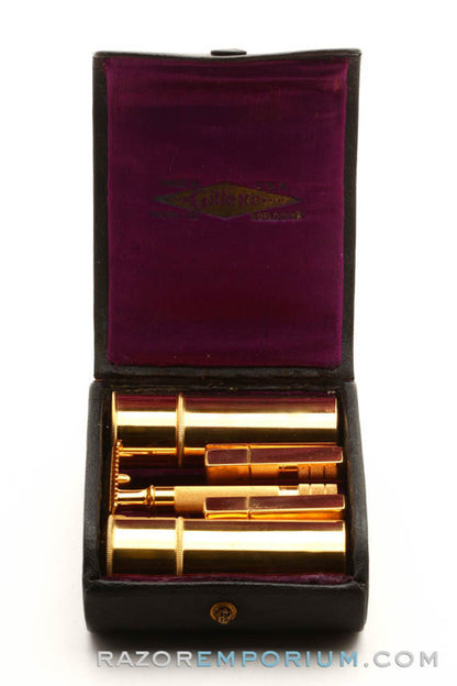 1917 Gillette Original Gold Single Ring Travel Set in Black Leather Case with Script Logo, 2 Blade Banks, & 2 Canisters