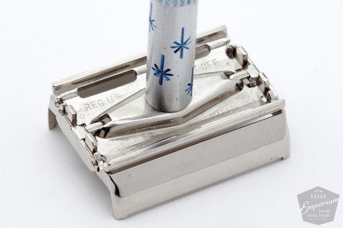 1969 Gillette O4 Blue Star Lady Gillette Double Edge Safety Razor