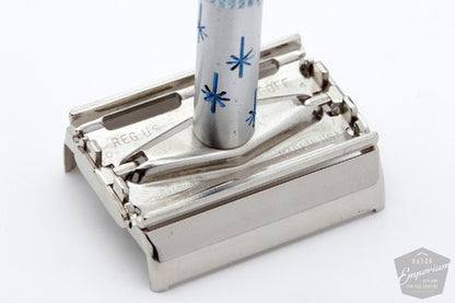 1969 Gillette O4 Blue Star Lady Gillette Double Edge Safety Razor