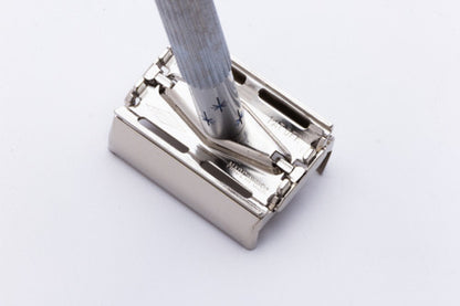 1965 Gillette K1 Blue Star Lady Gillette DE Safety Razor w/ Case