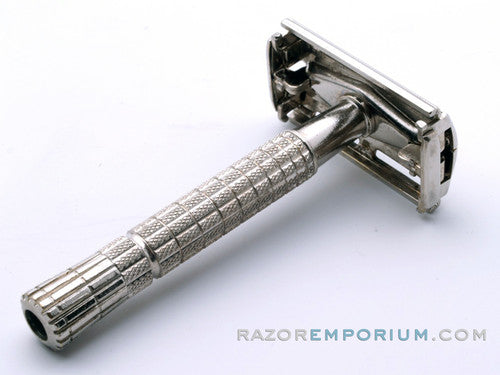 1954 Z2 Gillette Flare Tip Super Speed Safety Razor Set w/ Case & Bladebank