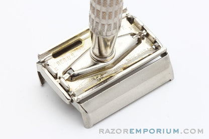 1957 Gillette C1 Red Tip Super Speed Double Edge Safety Razor