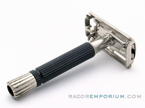 1972 S1 Gillette Black Handle Super Speed Safety Razor