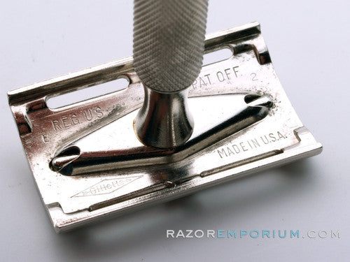 1959 E2 Gillette Ball End Tech Razor in Red Box - New Old Stock