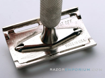 1959 E2 Gillette Ball End Tech Razor in Red Box - New Old Stock