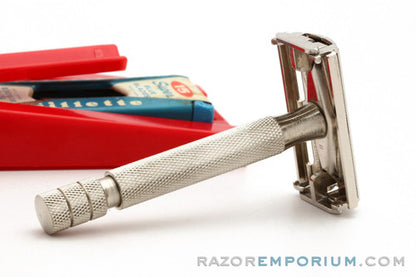 1960's Gillette English Parat Razor Set - Made in England