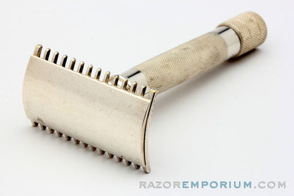 1905 Gillette Double Ring Old Type Safety Razor Set w/ Case NY & Blade Banks