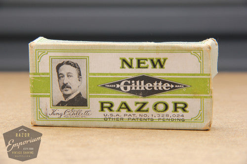 Gillette 1930s Long Comb NEW Double Edge Razor w/ Box