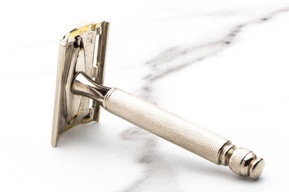 1940s WWII NEW Gillette Double Edge Ball End Safety Razor | Original Condition