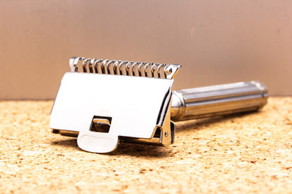 1930s Gem 1912 Damaskeene Single Edge Safety Razor | Factory Nickel Revamp
