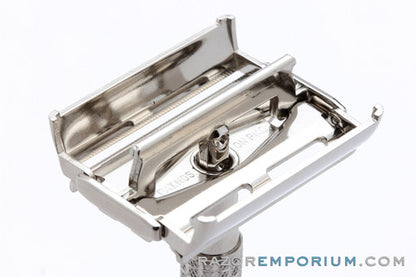 1955 Gillette Flare Tip Super Speed DE Safety Razor Factory Nickel