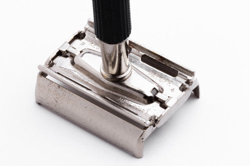 1971 Gillette Black Handle DE Super Speed  Safety  Razor R4