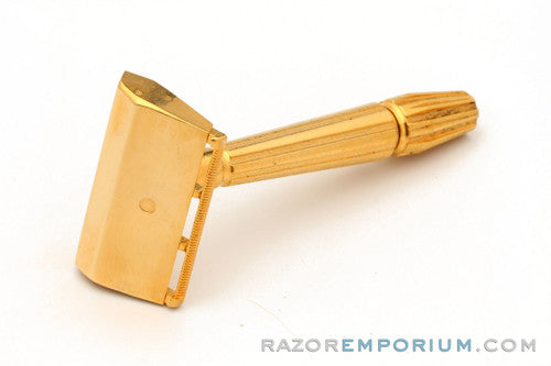 Gem 1940s Micromatic "Bullet Tip" Single Edge Safety Razor in Red Case