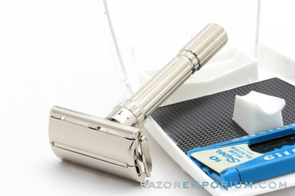 1968 Gillette Slim Adjustable TTO N4 Double Edge Safety Razor