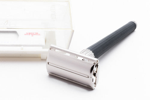 1973 Gillette Super Slim Twist DE Safety Razor Set