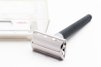 1973 Gillette Super Slim Twist DE Safety Razor Set