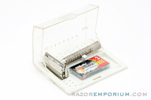 1966 Gillette L3 Flare Tip Super Speed Safety DE Razor