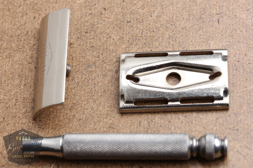 Gillette 1960's Ball End Tech Spiral Handle Razor with Etched Logo Cap - Made in England