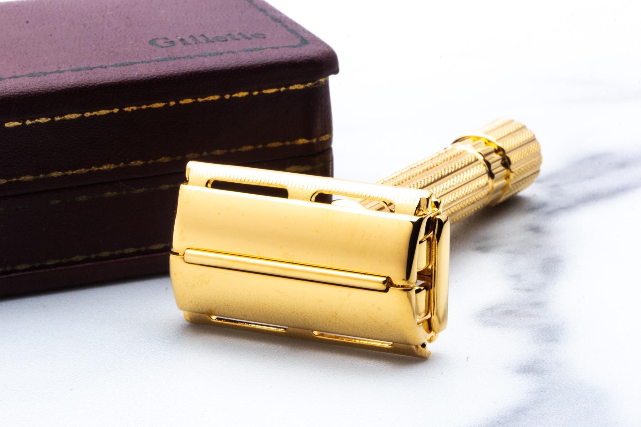 Gillette Black Gold Razor 1946-47 Gillette Gold Aristocrat Double Edge Safety Razor | 24K Gold R ...