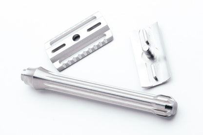 Blackland Blackbird Stainless Steel DE Safety Razor - 101mm