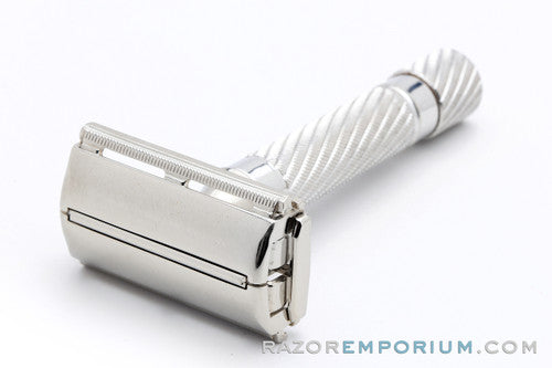 1948 Gillette Executive Double Edge Safety Razor in Ostrich Leather Case