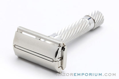 1948 Gillette Executive Double Edge Safety Razor in Ostrich Leather Case