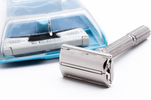 1967 Gillette Slim Adjustable Double Edge Safety Razor & Case M2