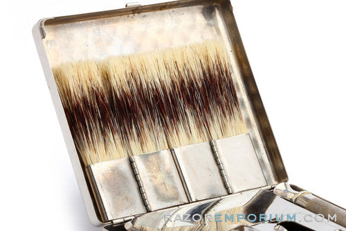 1930's Foldabrush Fold a Brush Shaving Kit Set