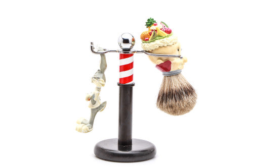 TM & Co. Bugs Bunny & Elmer Fudd Shaving Set With Stand