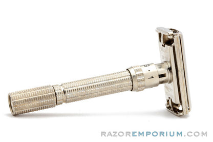 1962 Gillette Slim Adjustable Double Edge Safety Razor Set H1