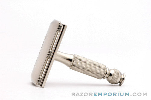 1967 Gillette Travel Tech M2 Double Edge Safety Razor