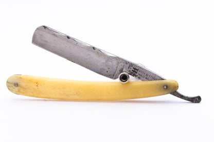 5/8" KAMA 75 Koch & Schafer Straight Razor
