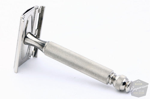 Gillette 1966 Ball End Tech DE Safety Razor