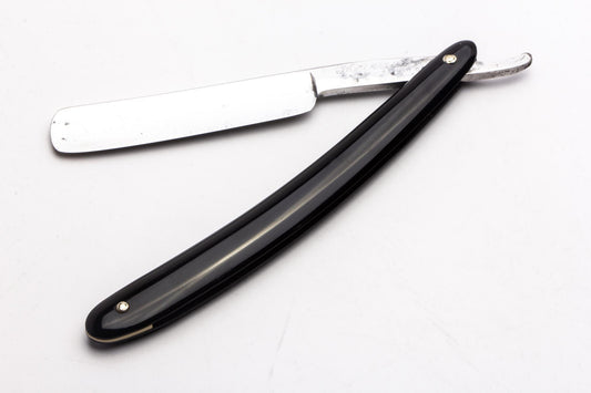5/8" Vintage Restored Round Tip " The Artist" J.R. Torrey Straight Razor