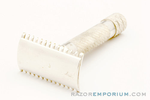 1920 Gillette Bulldog Old Style Double Edge Razor w/ French Ivory case and Blade Banks