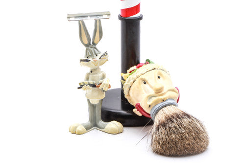 TM & Co. Bugs Bunny & Elmer Fudd Shaving Set With Stand