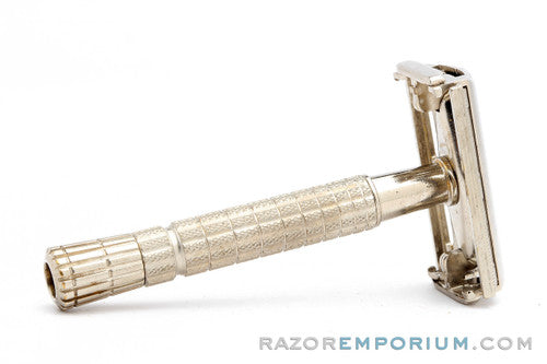 1956 Gillette Regular Flair Tip DE Super Speed - B4