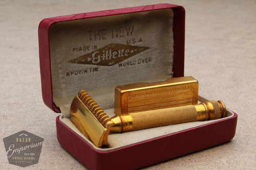 Gillette 1930's NEW Federal Long Comb