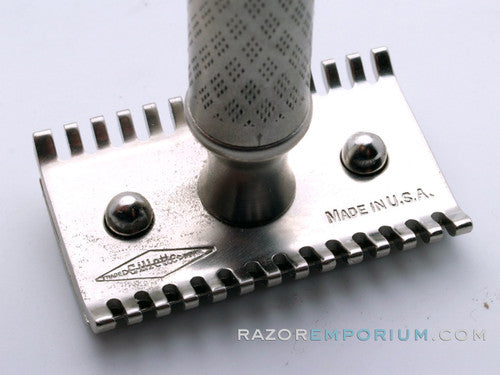 1923 Gillette New Improved Norfolk Tuckaway Double Edge Safety Razor
