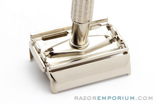 1954 Gillette Z2 Flair Tip Super Speed Safety Razor Factory Nickel Revamp