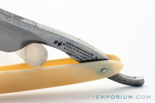 5/8" Joseph Rodgers & Sons Straight Razor (Saturday) |  Sheffield England