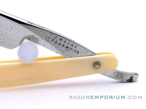 11/16" J.T. Mechi "Monday" 112 Regent St. Straight Razor | England