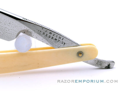 11/16" J.T. Mechi "Monday" 112 Regent St. Straight Razor | England